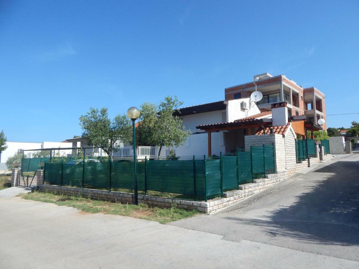 Apartman Duje Petrčane Dış mekan fotoğraf