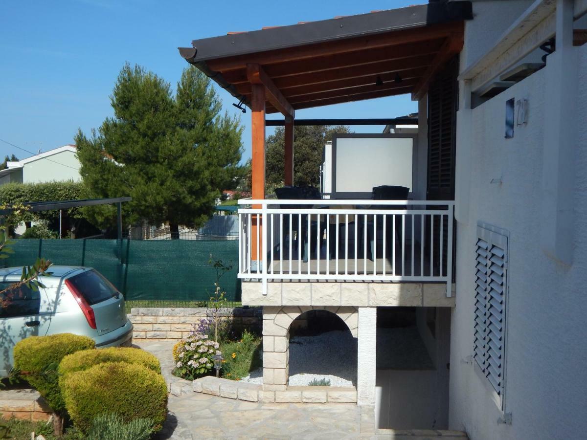 Apartman Duje Petrčane Dış mekan fotoğraf