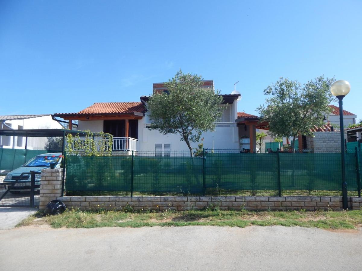 Apartman Duje Petrčane Dış mekan fotoğraf